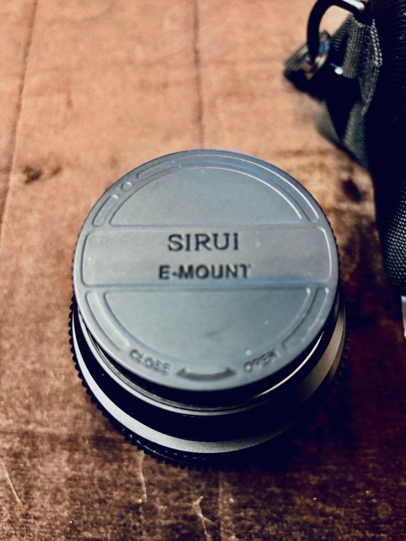 レンズ(単焦点) SIRUI 20mm T1.8 1.33x AF Anamorphic