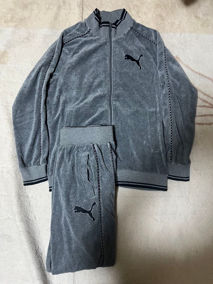 しょーきち着用 廃盤PUMA グレー ベロア セットアップ - メルカリ