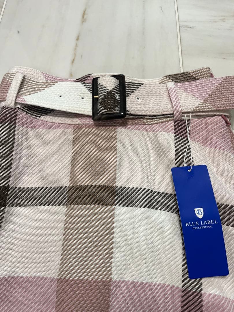 バーバリーブルーレーベル チェックリリヤーン ツイードスカート【新品