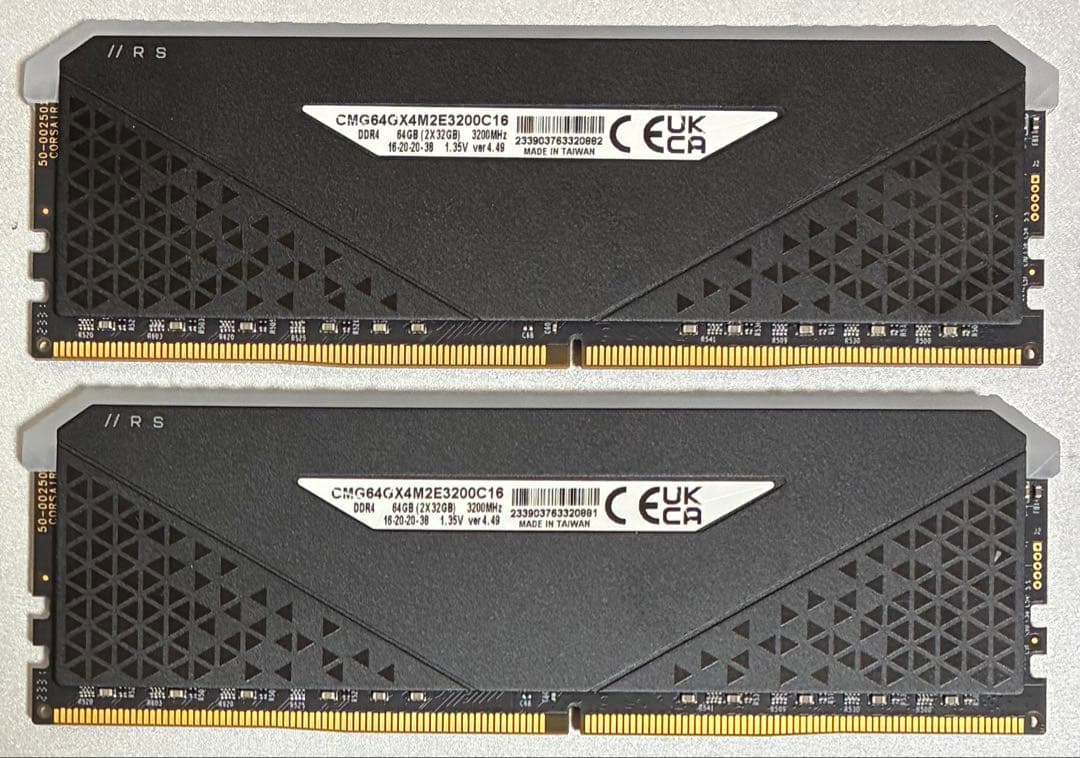 【中古】DDR4-3200 64GB(32GB×2枚) CORSAIR