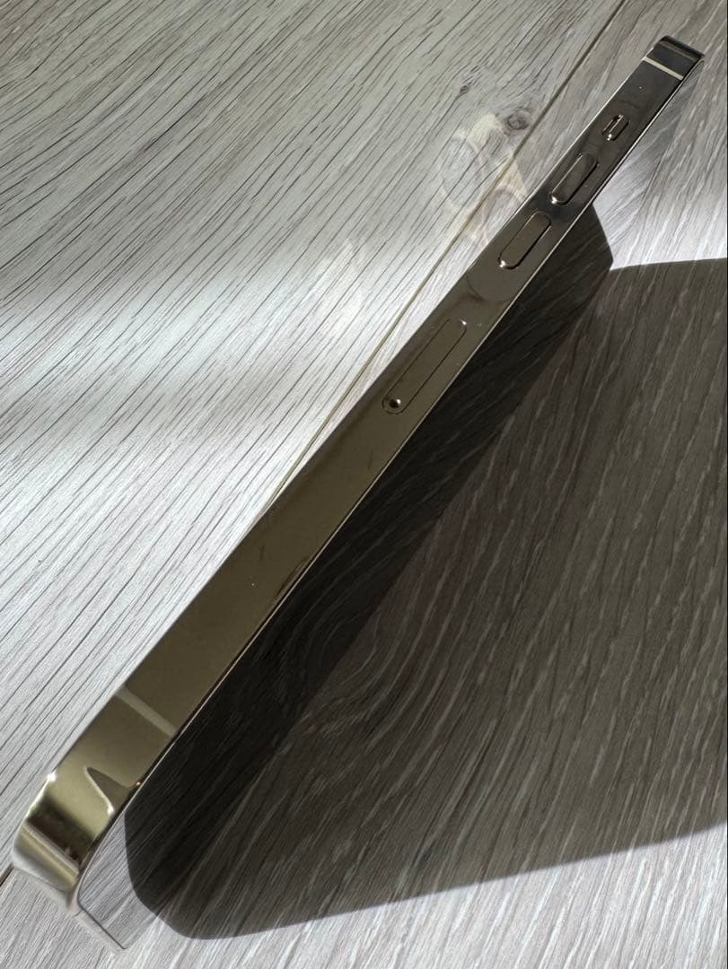 iPhone 13 Pro Gold 256GB SIMフリー