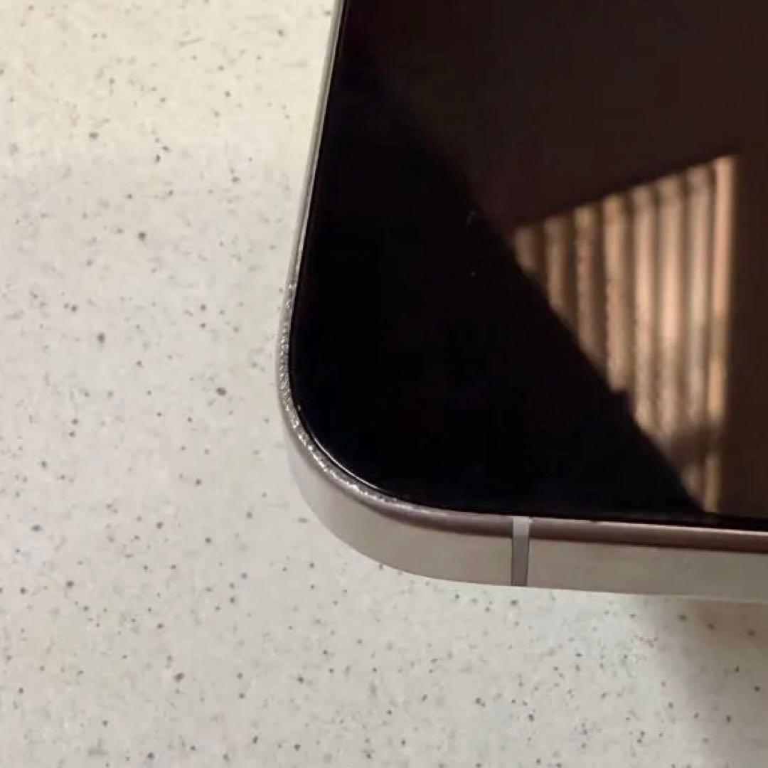 Apple iPhone 15Proホワイト 256GB本体