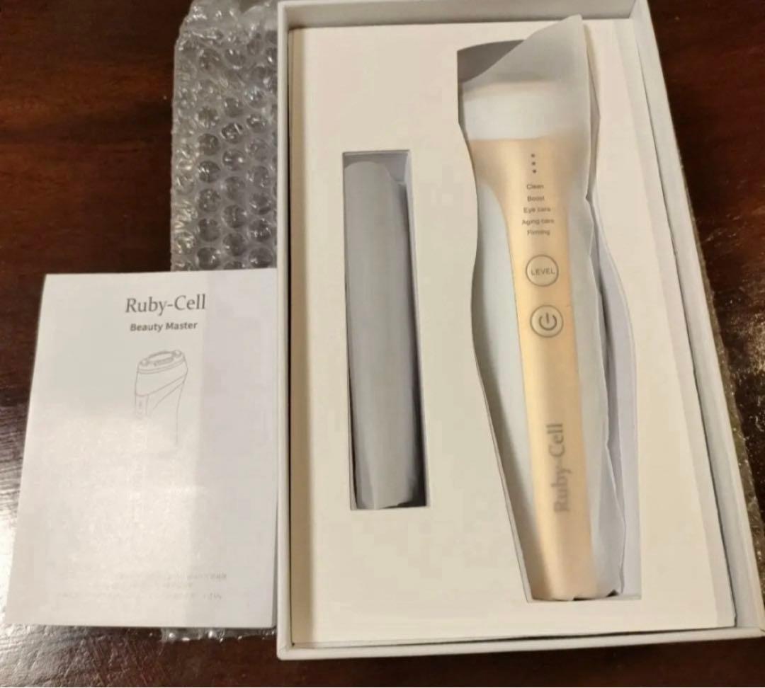 Ruby Cell ビューティマスター美顔器 ゴールド Ruby-Cell Beauty Master 美顔器 新品未開封 ラスト在庫 - メルカリ
