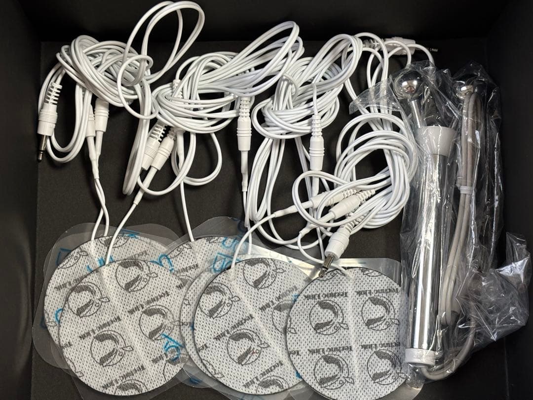 スリムビューティーハウス RIALIZE EMS機器