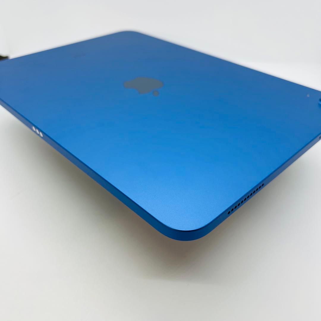 未使用　iPad 第10世代 256 GB ブルー　本体