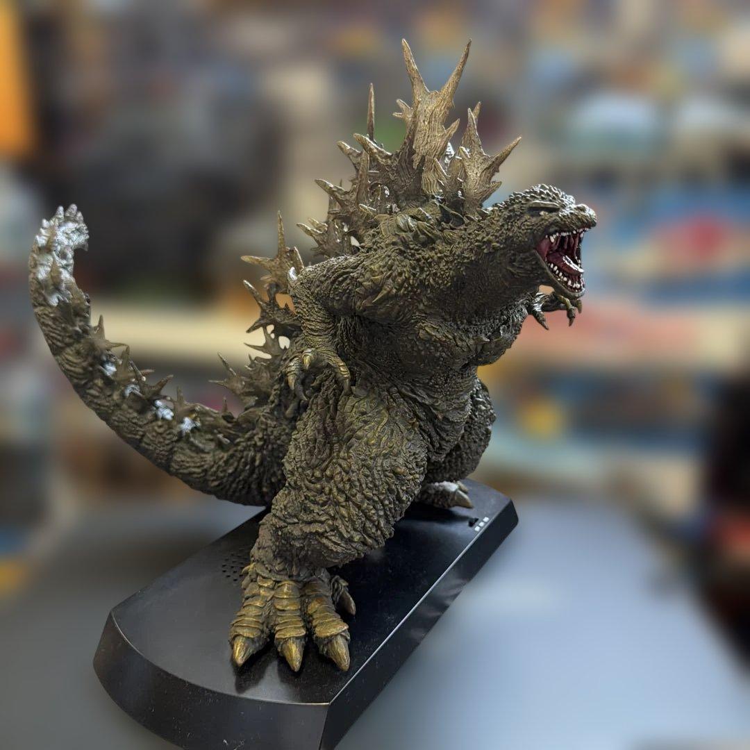 ゴジラ-1.0 UA monsters LED発光&サウンドギミック セール - メルカリ