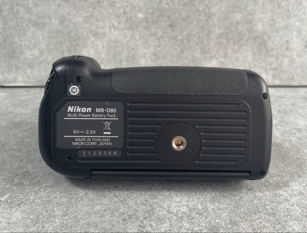 ★完動美品★ Nikon D90 純正バッテリーグリップセット　S数2万以下