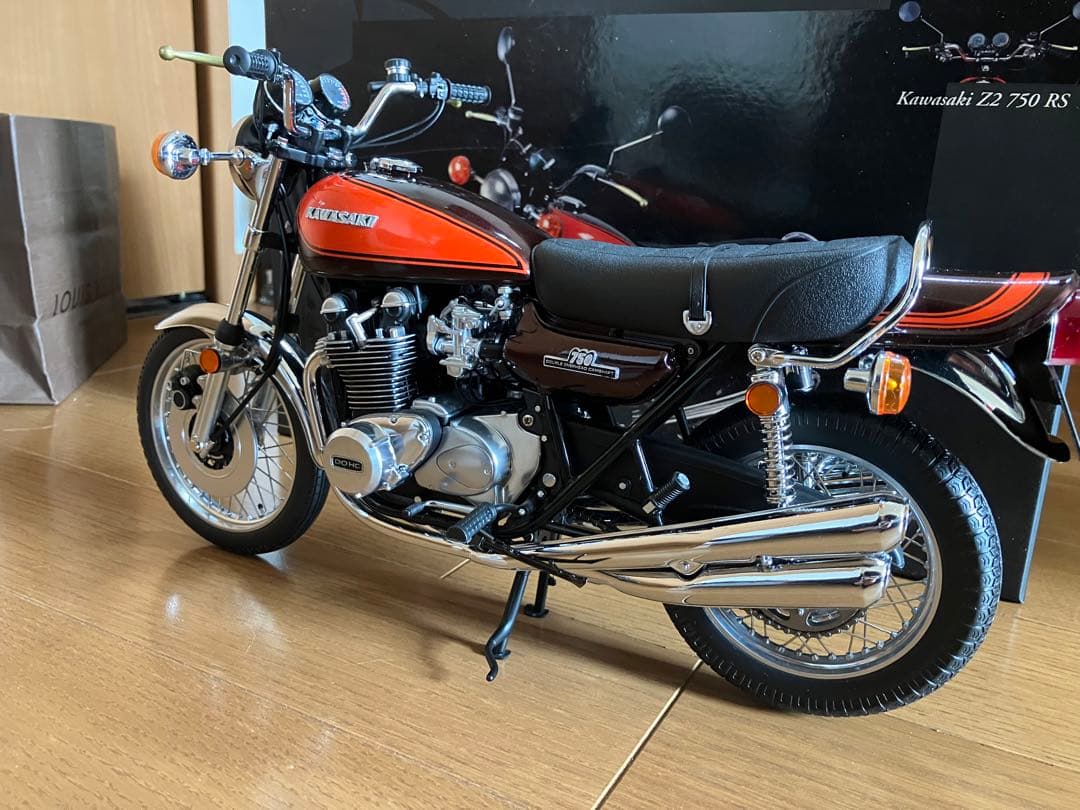 ミニチャンプス カワサキ Z2 750RS 火の玉カラー 1/6スケール 希少
