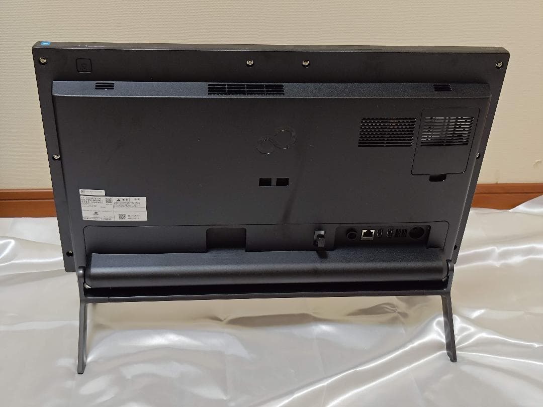 富士通 デスクトップパソコン 23.8インチ ESPRIMO WF1/H3
