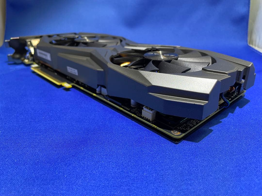 グラフィックボード・グラボ・ビデオカード ZOTAC GTX 1080 Ti AMP! Edition 11GB