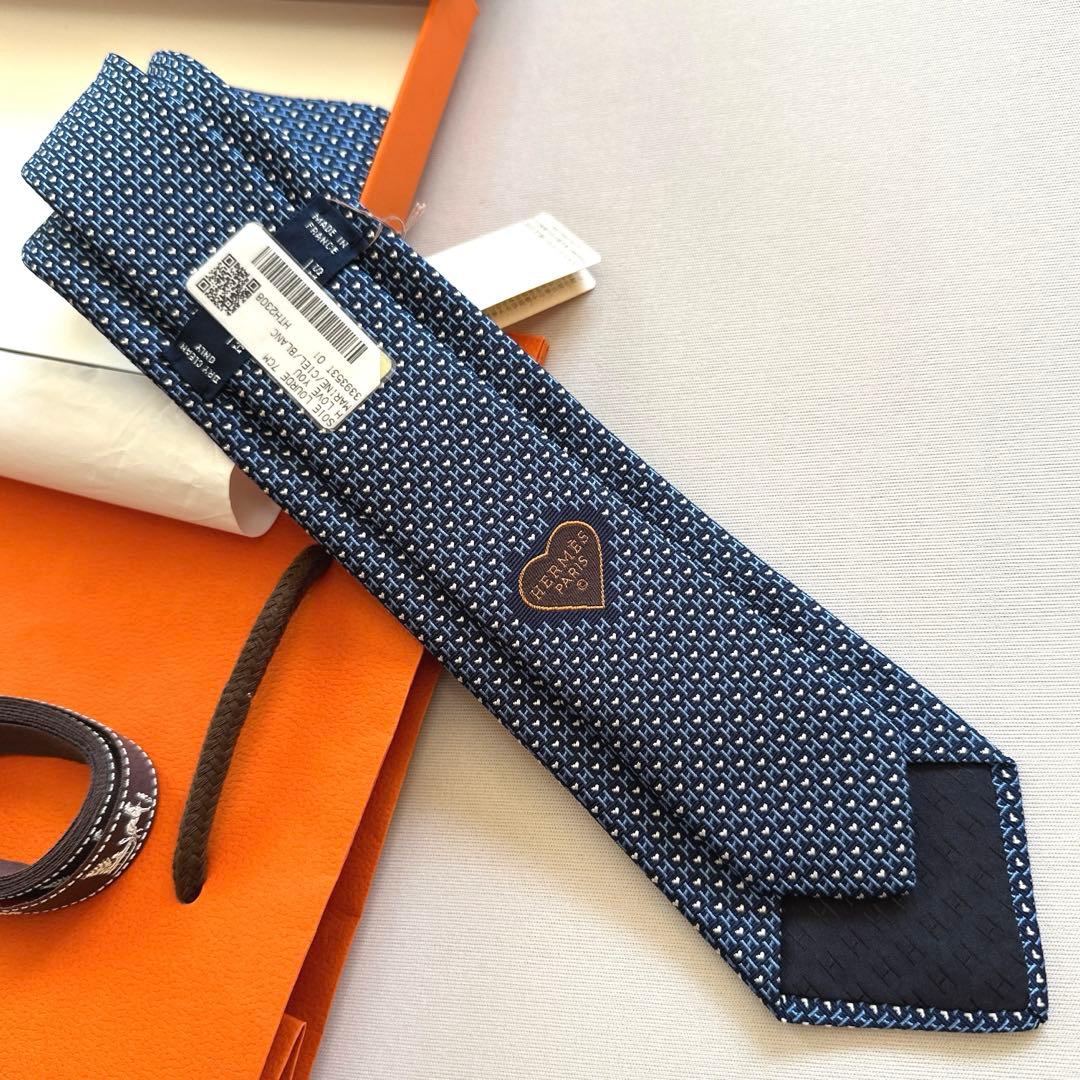 専用出品です。　 エルメス ネクタイ 《H・ラヴ・ユー》新品 未使用