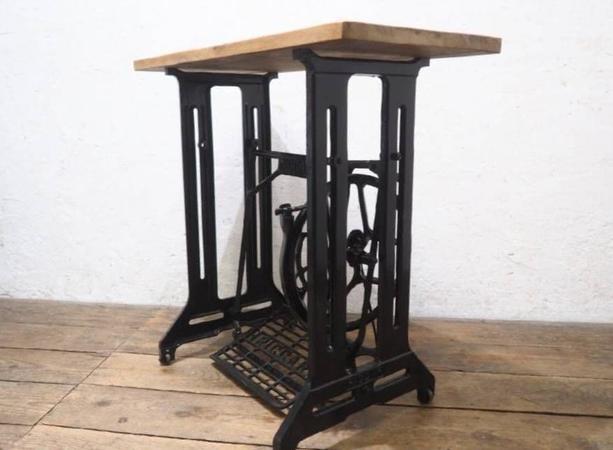 1159 黒ペンキのミシンテーブル デスク 古家具 レトロ リメイク