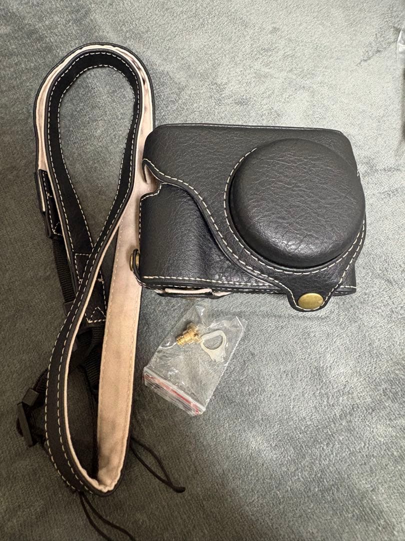 LUMIX DC-TZ99 レザーケース＆メモリカード付