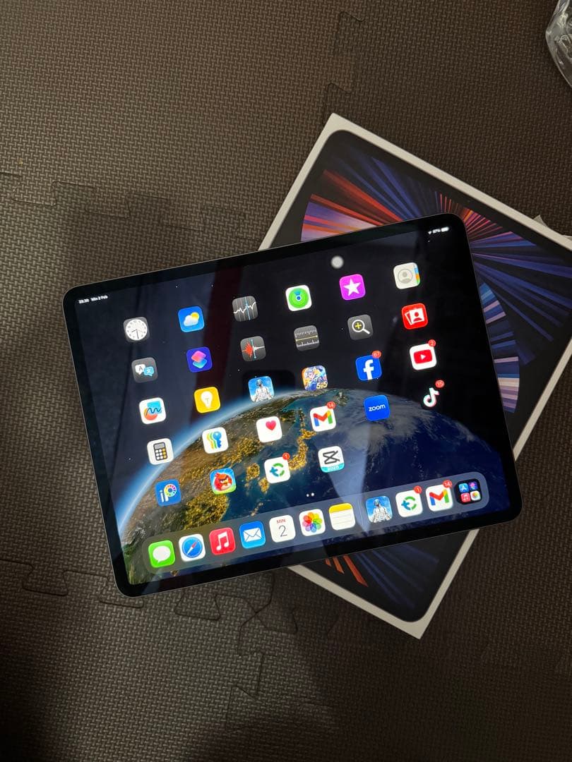 iPad Pro WiFi モデル (12.9インチ, 第5世代) 512GB Apple iPad Pro 12.9インチ 第5世代 Wi-Fi+Cellular 512GB 2021年春