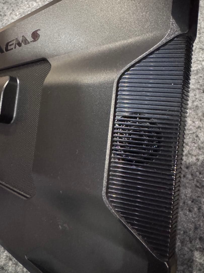 GAEMS 液晶ペンタブレット 本体と専用ケース