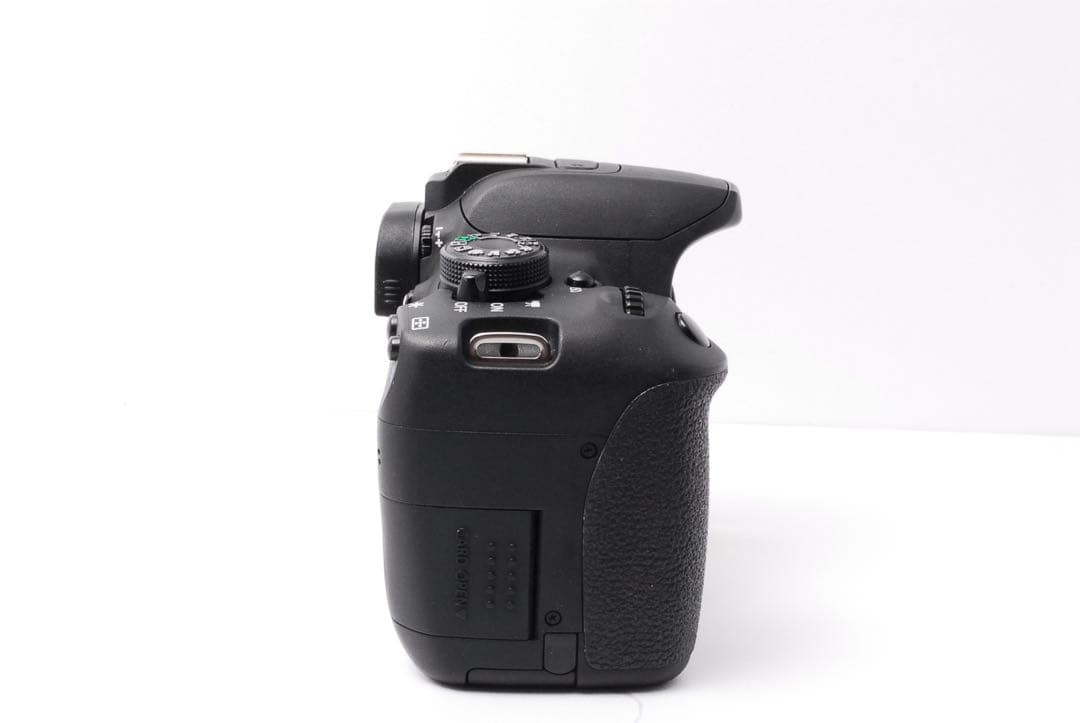 高画質❤️Canon kiss X7i❤️自撮りも楽々✨一眼レフカメラ