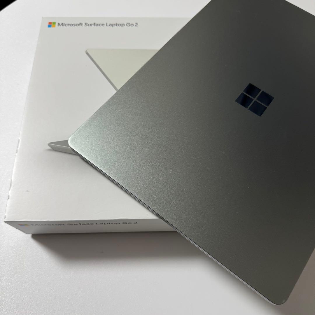 Microsoft Surface Laptop Go 2 シルバー Microsoft、599ドルからのSurface Laptop Go 2。CPU強化し新色も - PC