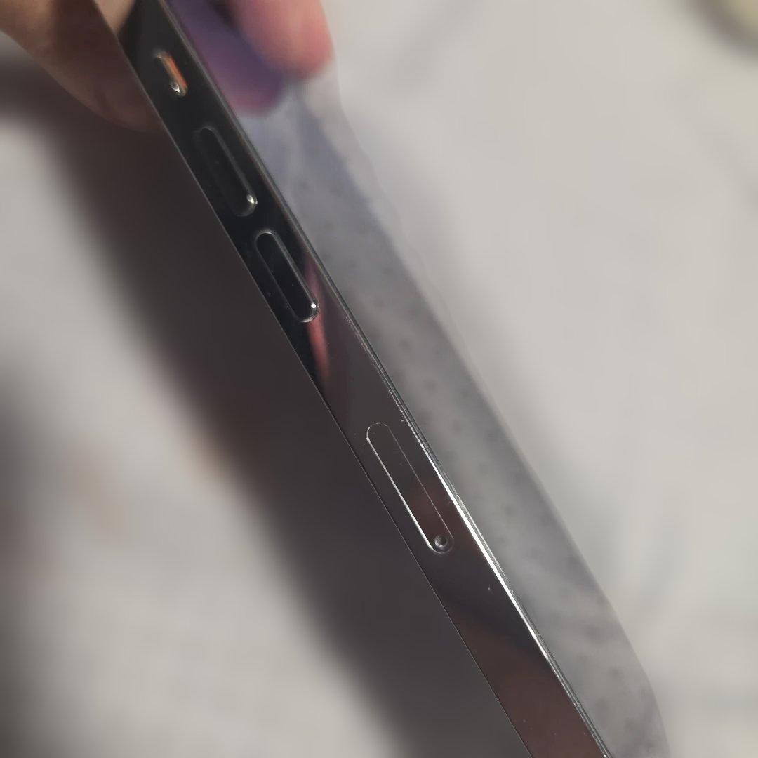 iPhone14 プロ 256GB シルバー(白) バッテリー 87％