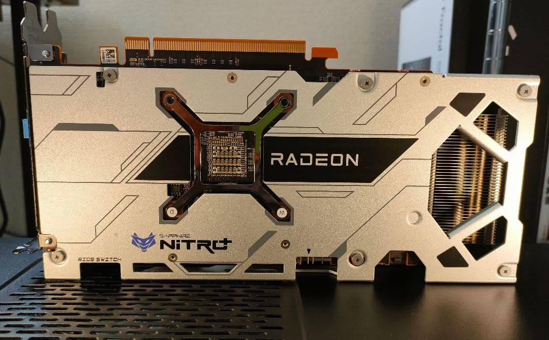 グラフィックボード・グラボ・ビデオカード Sapphire NITRO+ Radeon RX 6600 XT 8GB