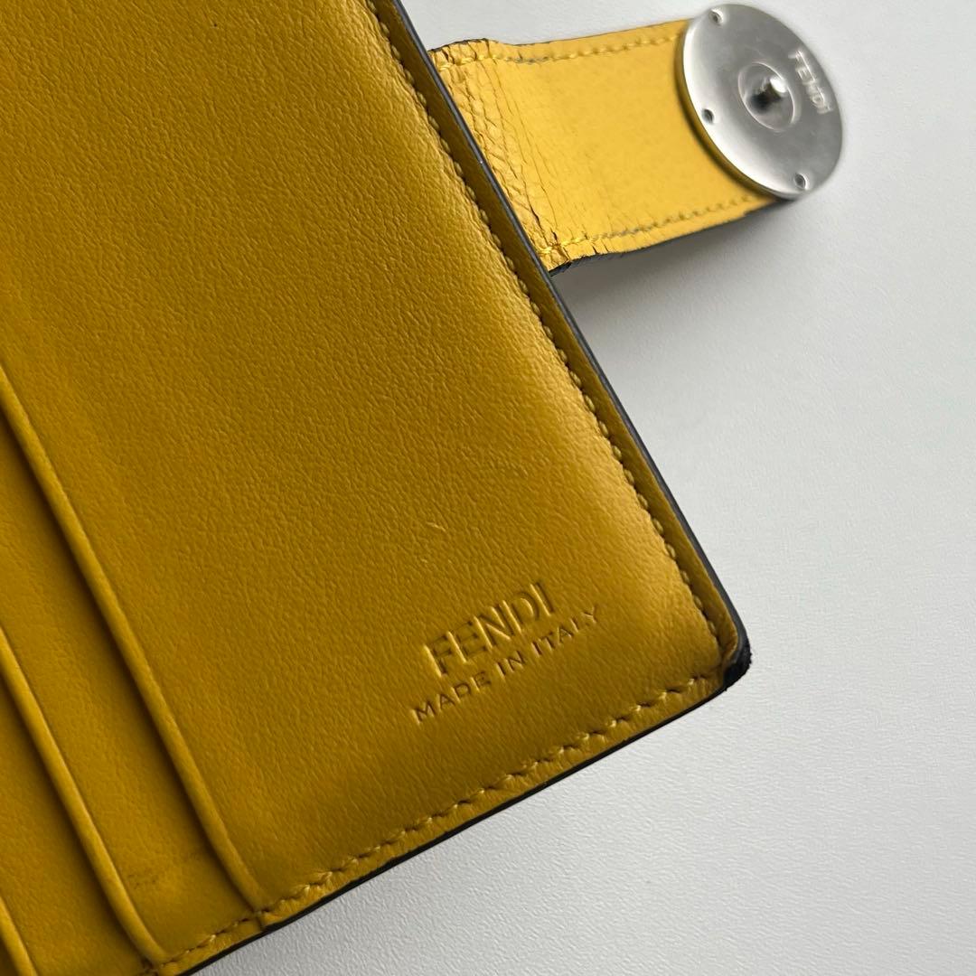 122 極上美品 FENDI フェンディ ズッカ 2つ折り財布 - メルカリ