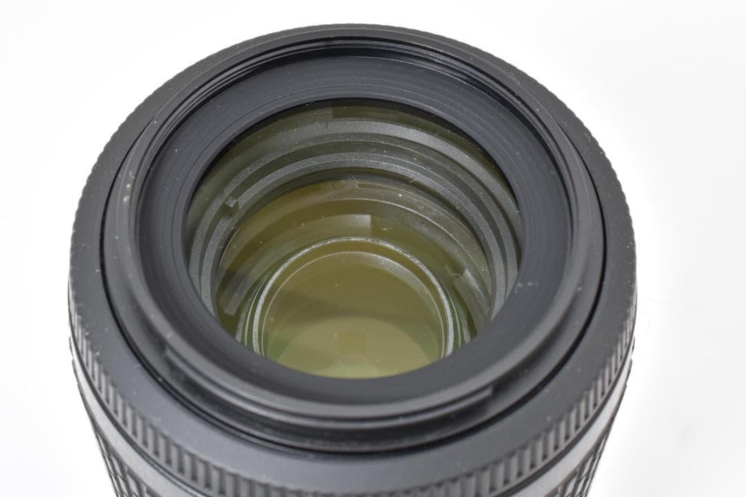 新品級 ニコン AF-S 55-200mm 3.5-5.6G DX 箱 H127