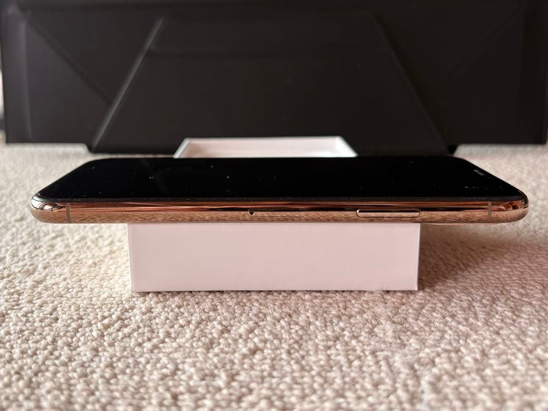 iPhone XS 256GB ゴールド SIMフリー 本体 バッテリー73％