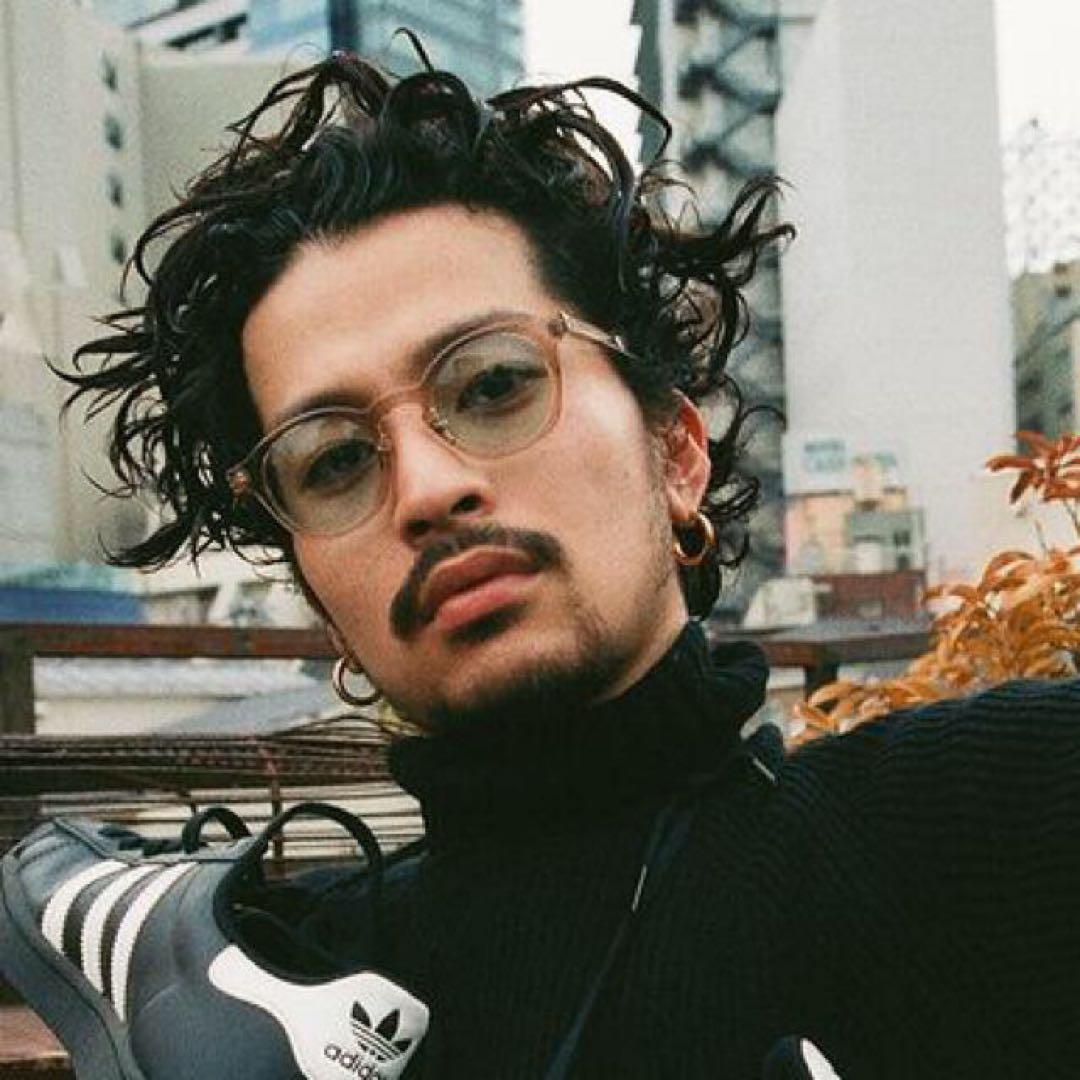 Careering placebo 701 gold 常田大希 - メルカリ