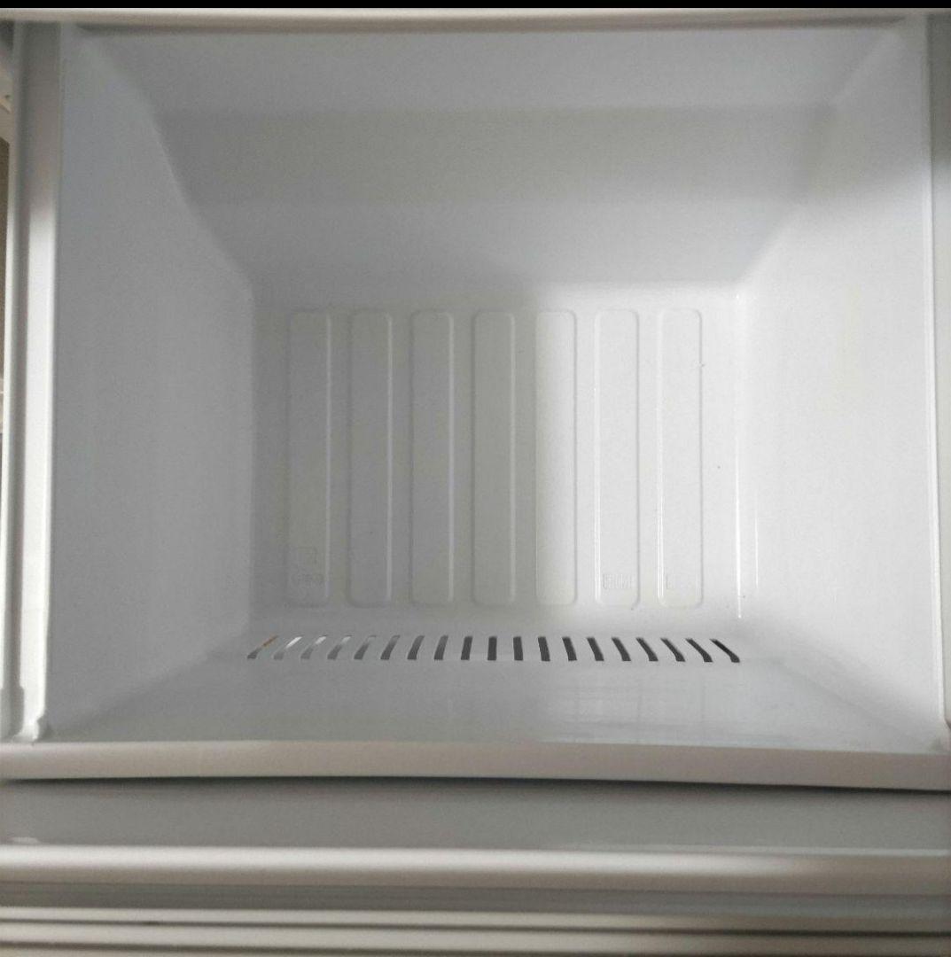 送料込 MITSUBISHI MR-P15F-W 2021年 冷蔵庫146 三菱