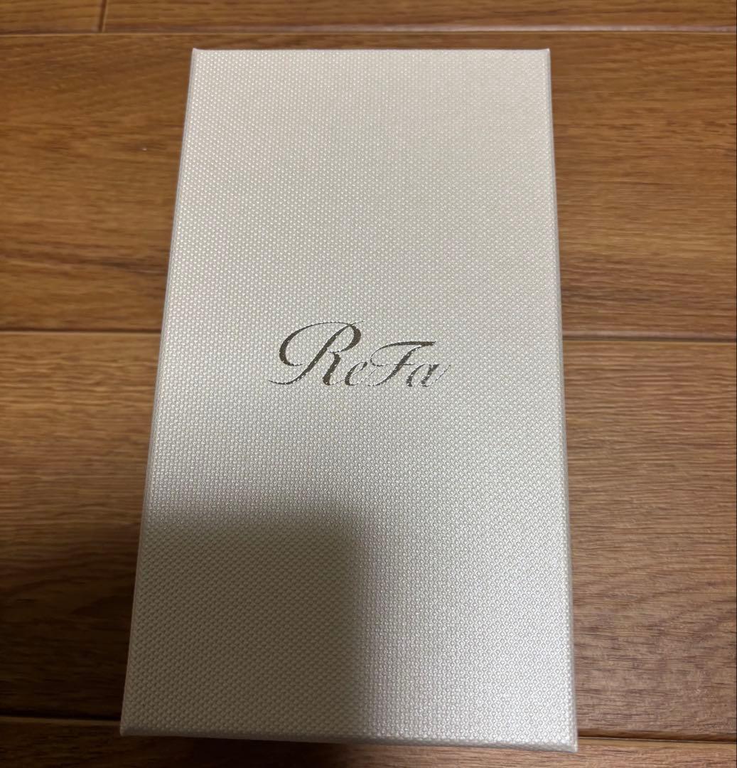 リファ　エスカラットレイ