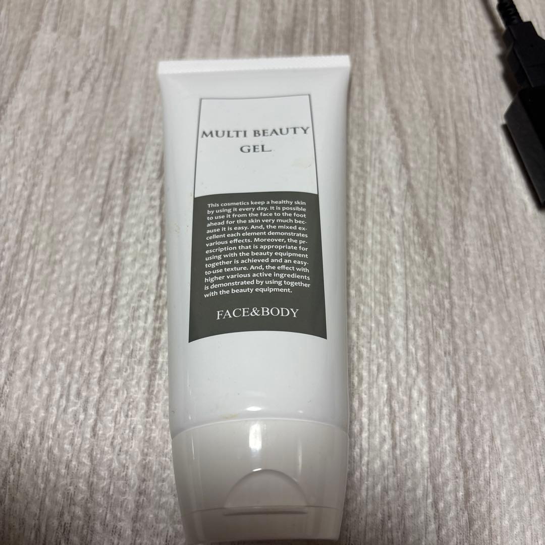 PYR KNIGHT　充電式美顔器 マルチビューティージェル付き