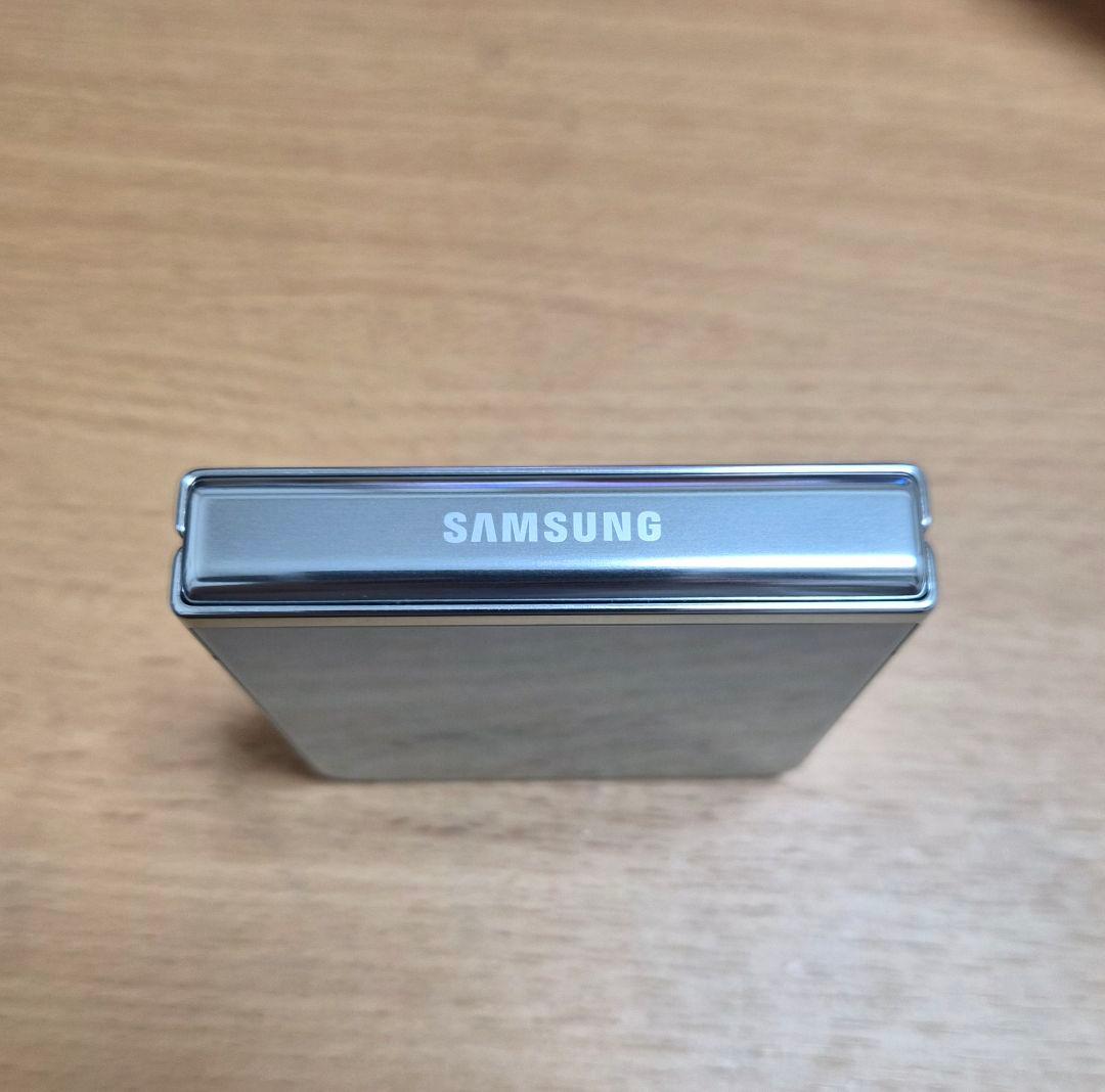 Galaxy z flip 5 国内版 256gb ミント