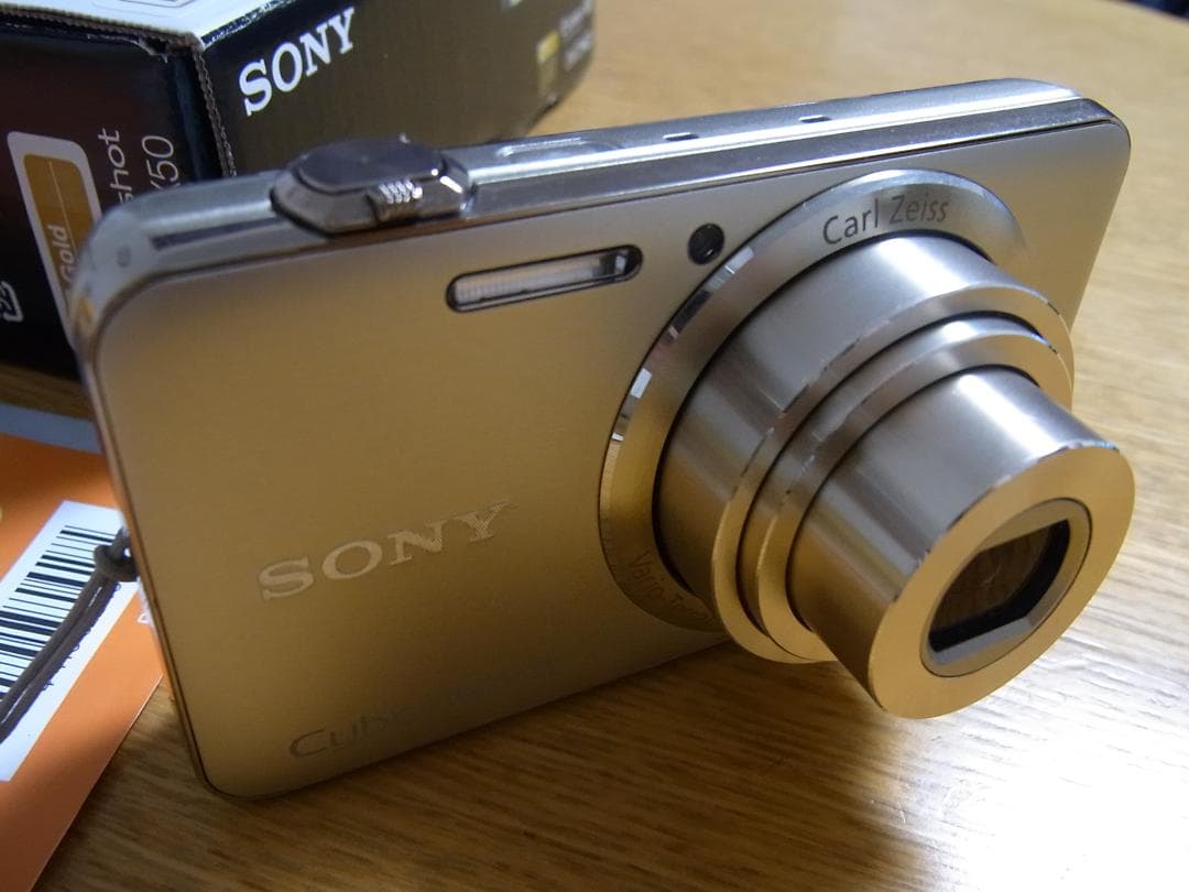 SONYソニーDSC-WX50美品サイバーショットゴールドバッテリー・カード×２