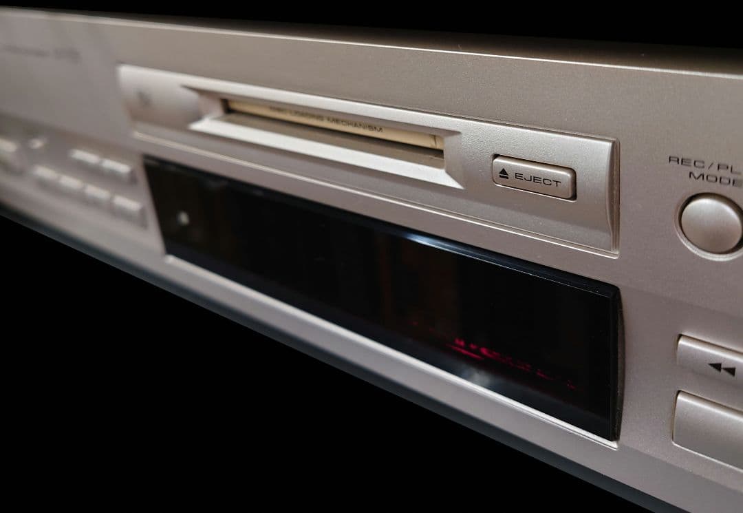 ■■Pioneer MJ-D5 MDデッキ