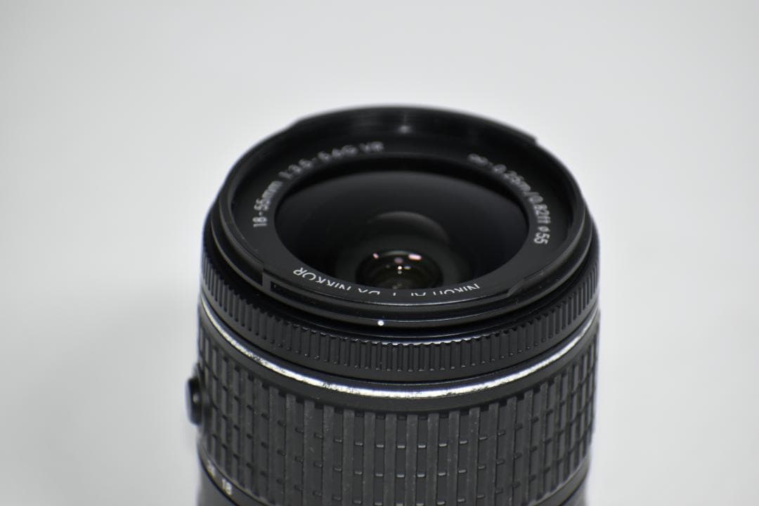 Nikon D5600 レンズキット AF-P 18-55 VR