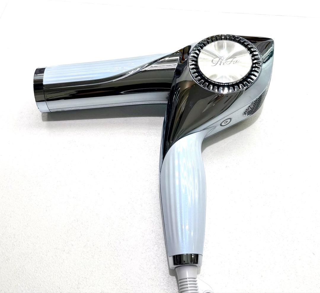 みう　白2点黒１点