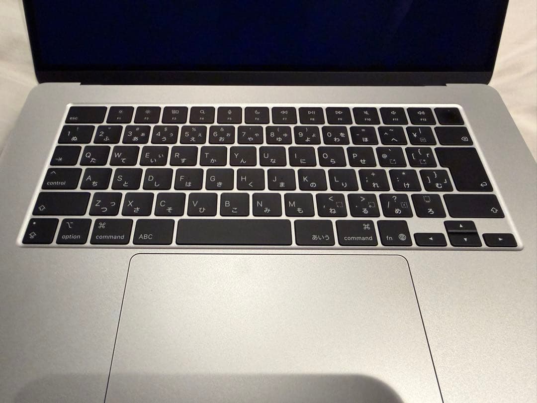 【極美品】MacBook Air 15インチ M4 16GB 256GB