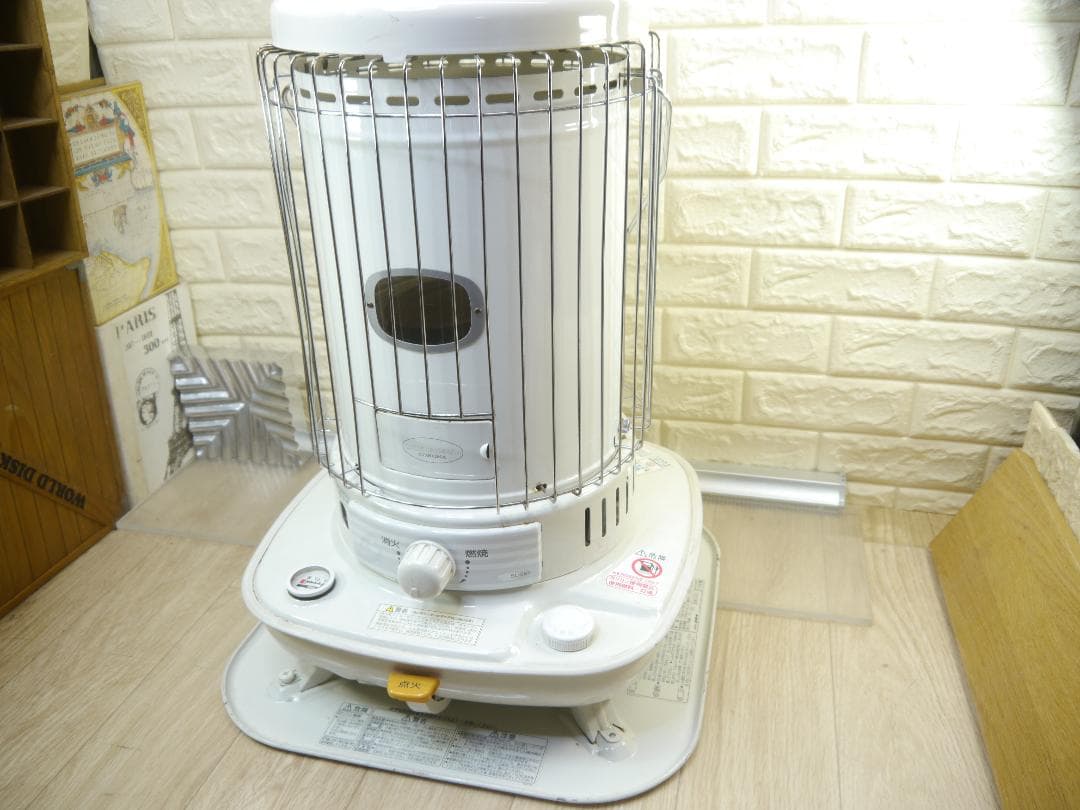 送料込み●2013年❤動作品❤コロナ/CORONA 石油ストーブ　木造17畳 送料無料◇2013年◇動作品◇コロナ/CORONA 石油ストーブ 木造17