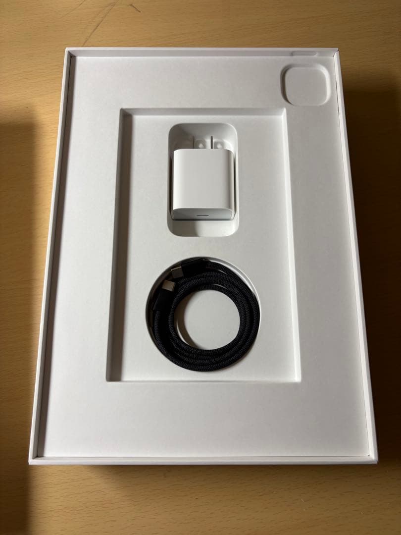 Apple iPad Pro 11インチ 256 GM4チップ 第5世代