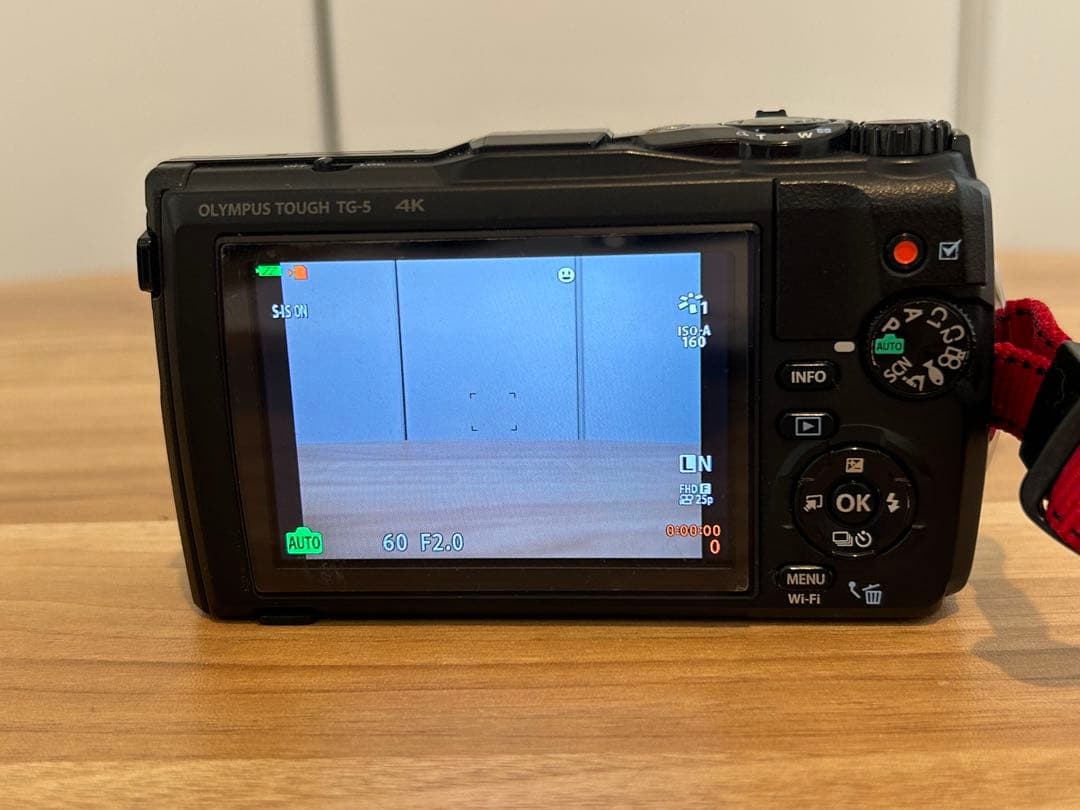 デジタルカメラ Olympus Tough TG-5