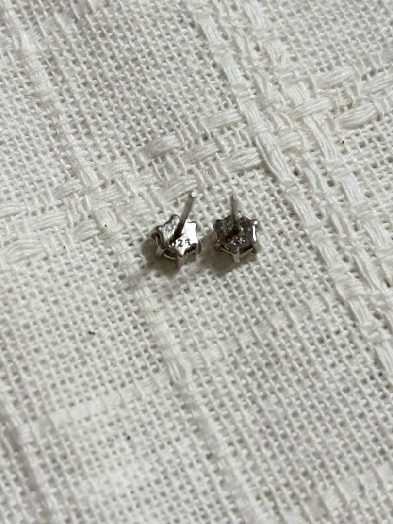 お安く出品！！ダイヤモンド0.5ct(0.25ct×2 )プラチナ900ピアス