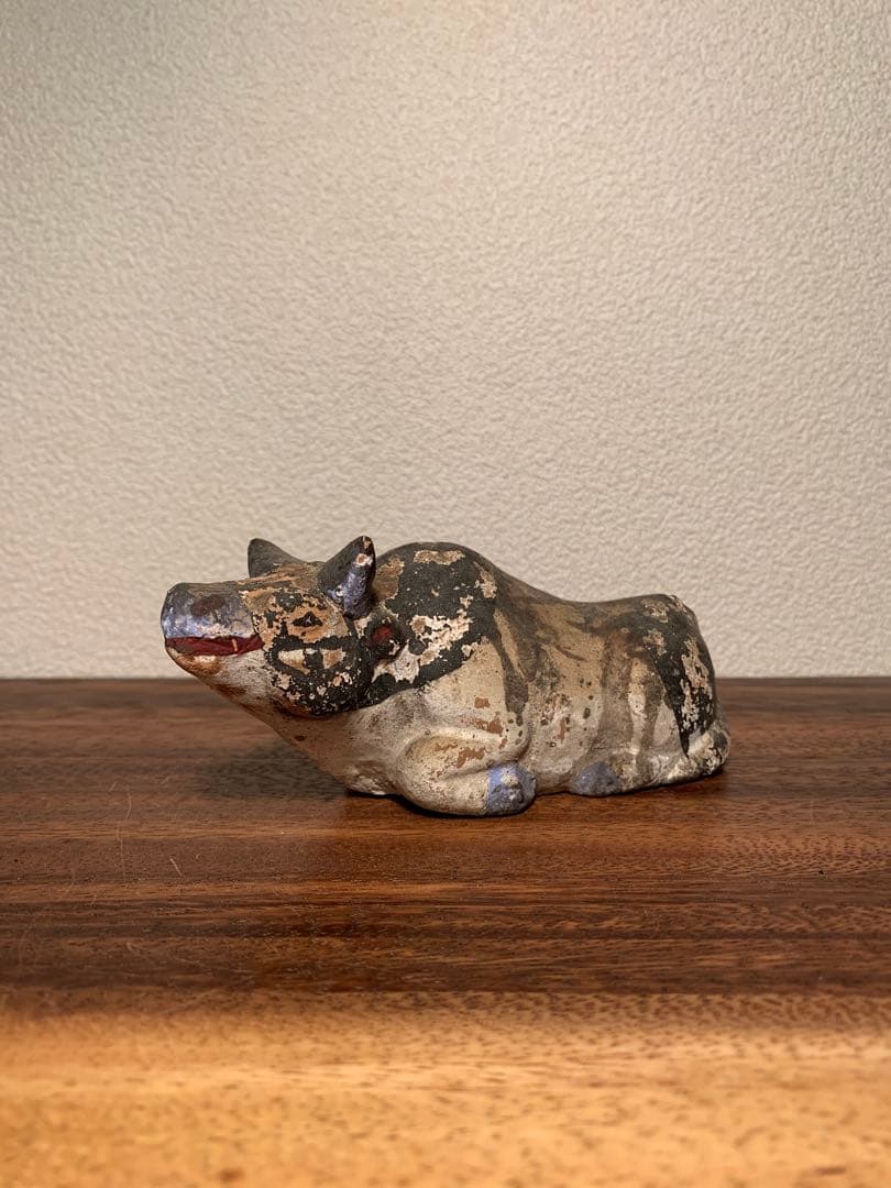 寝牛 土人形 郷土人形 古道具 アンティーク 縁起物 骨董 - メルカリ