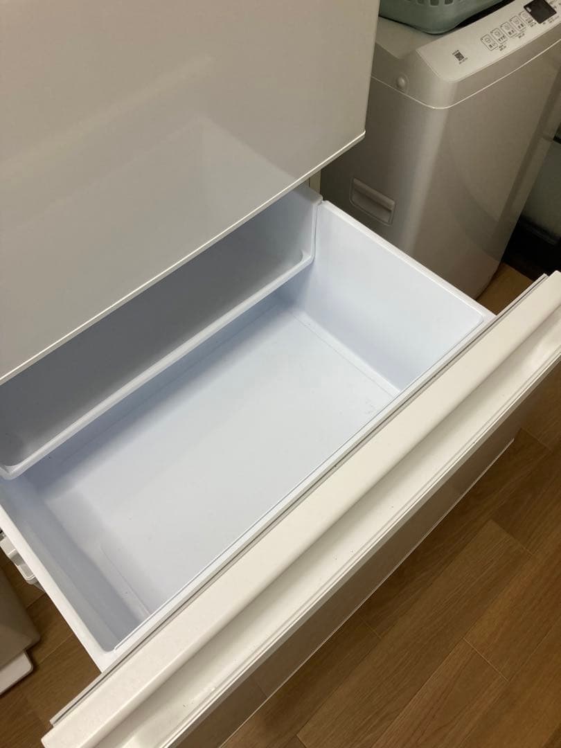 三菱ノンフロン冷凍冷蔵庫 形名 MR-C33H-W1形