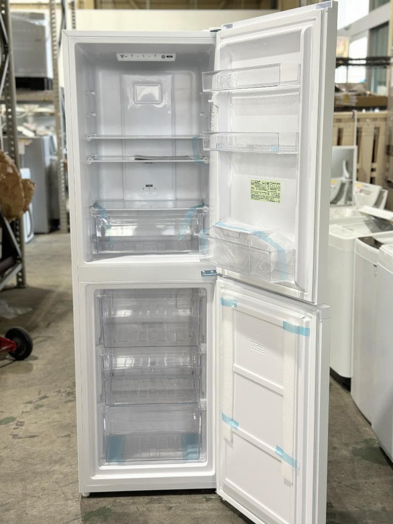 新生活 美品 ほぼ未使用シャープ ボトムフリーザー冷蔵庫 230L 2025年製
