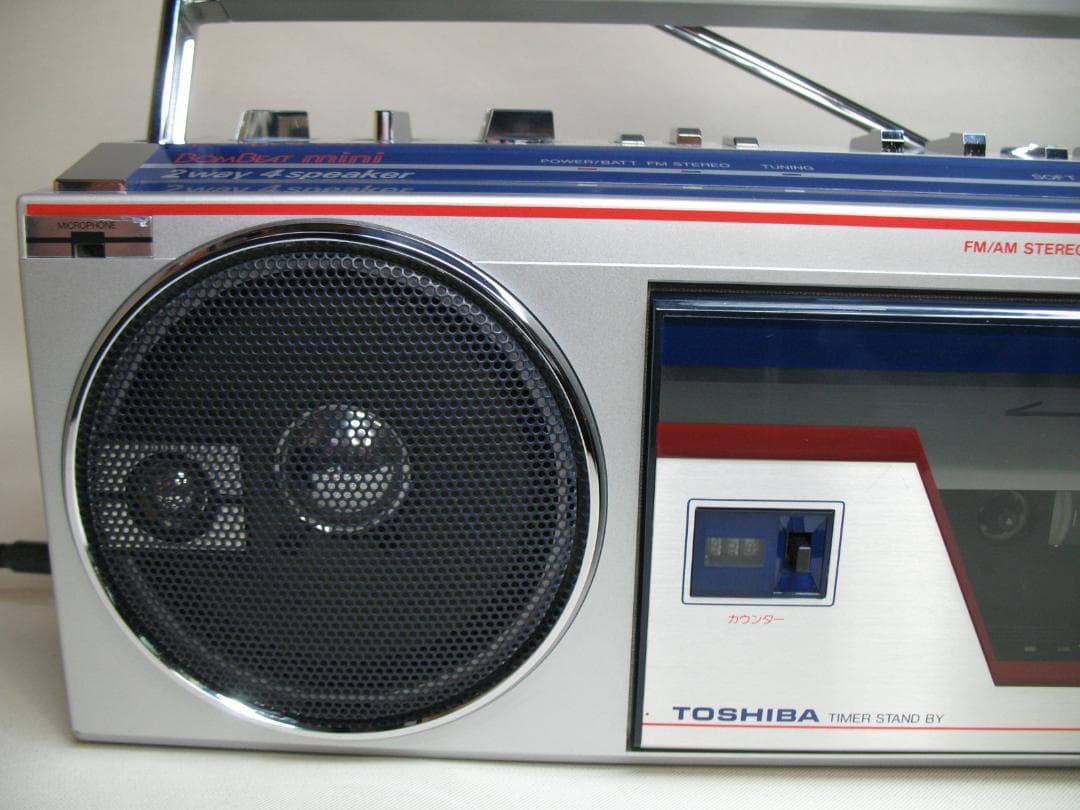 東芝 ラジカセ★ BOMBEAT mini RT-S65★中古難あり