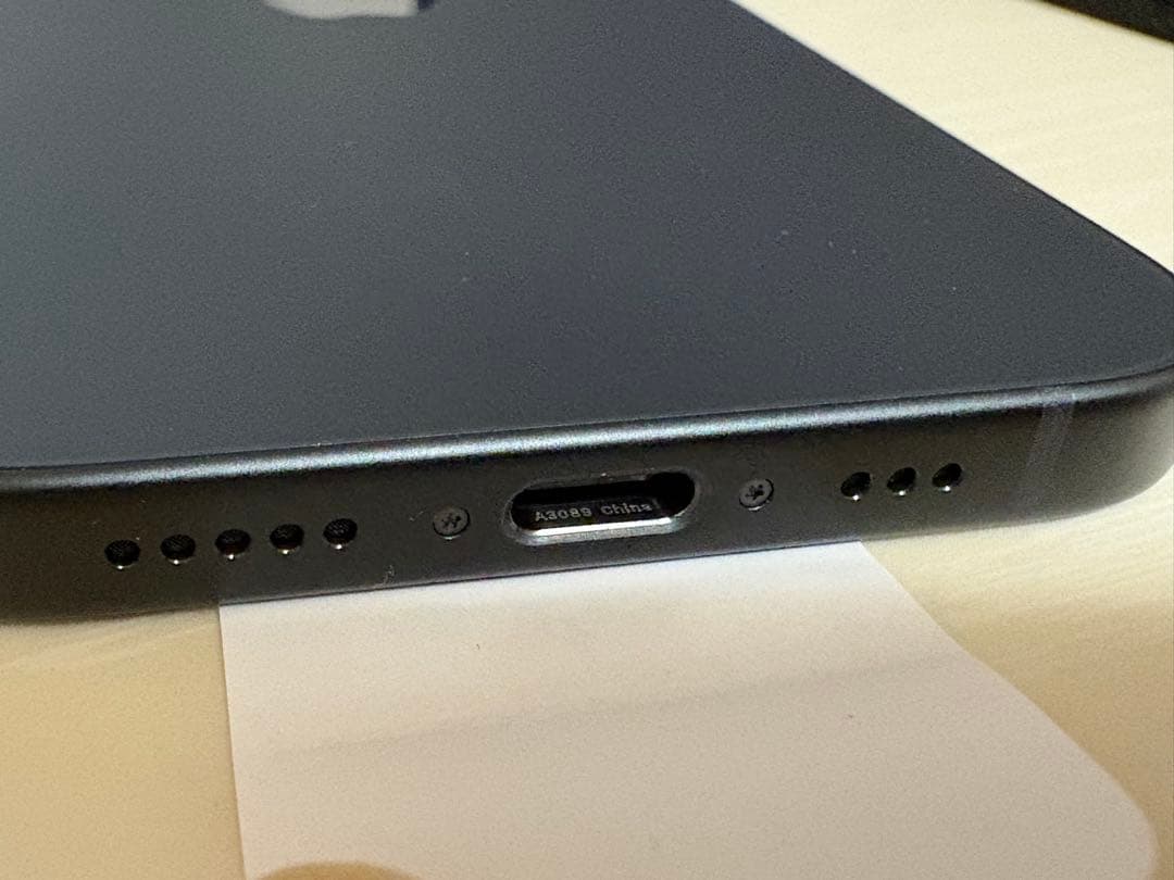 Apple iPhone 15 128GB ブラック