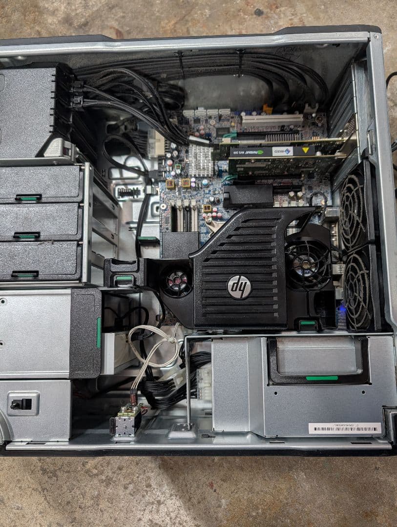 HP z620 ワークステーション メモリ4G Xeon E5-1620 - メルカリ