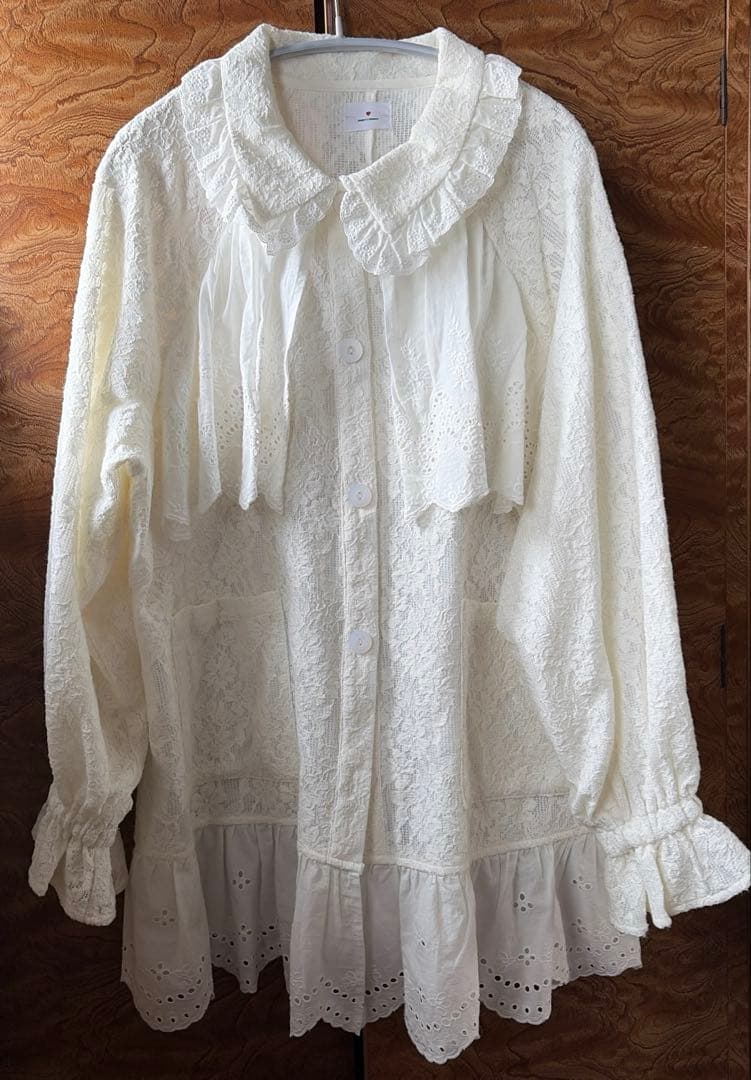 merry jenny フリルフリルレースジャケット オフホワイト - メルカリ