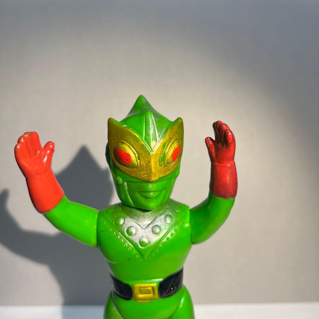 ポピー サンダーマスク ソフビ - メルカリ