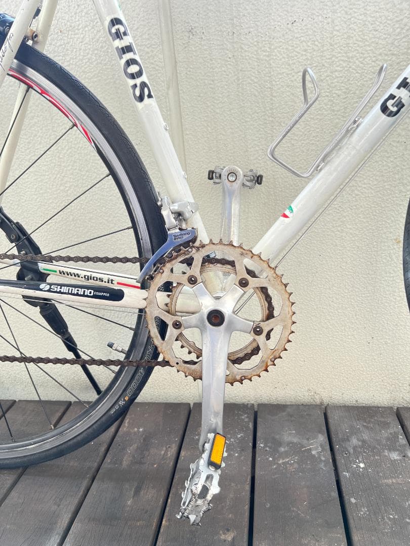 GIOSクロスバイク AMPIO ホワイト 18段変速 700c 引取専用 GIOS