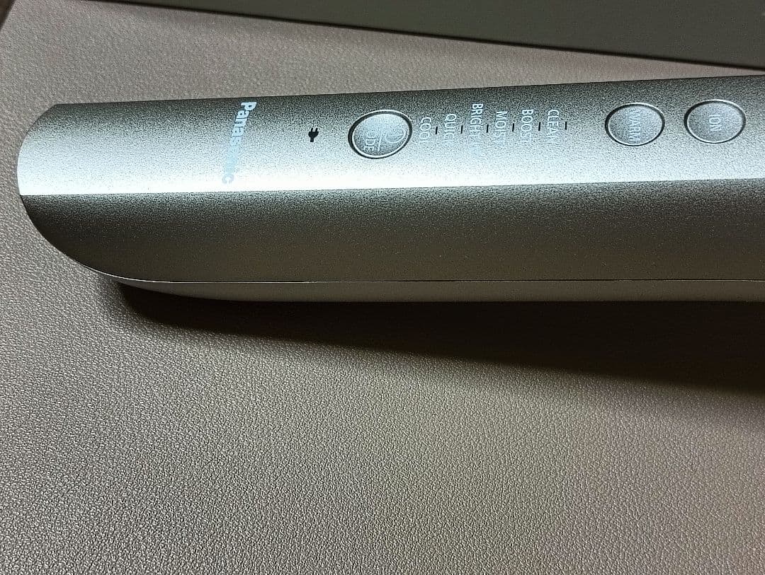 Panasonic IonBoost EH-ST0A 美顔器